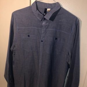 H&M shirt size M